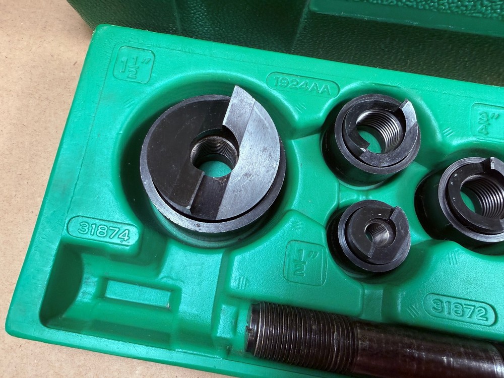 NICE - Greenlee 7806SB Quick Draw Punch Driver Kit 1/2"-2" - Tested