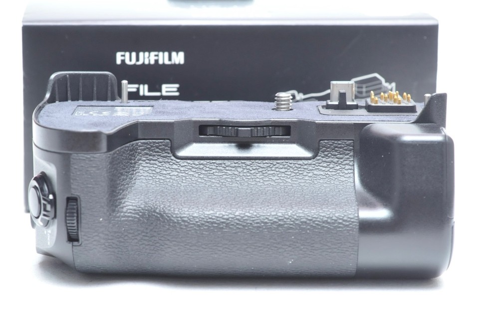 FUJIFILM FT-XH File Transmitter Grip