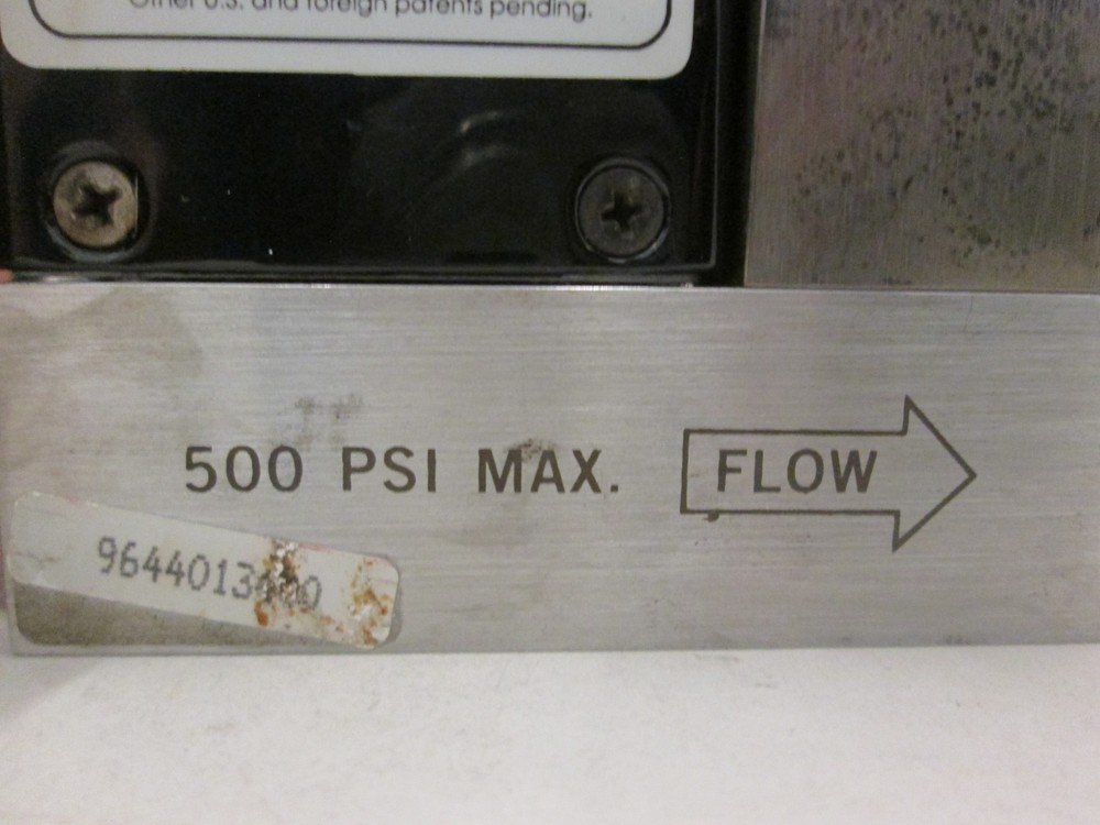 Unit UFC-1100A, Mass Flow Controller MFC, HCL, 1 SLM, Used