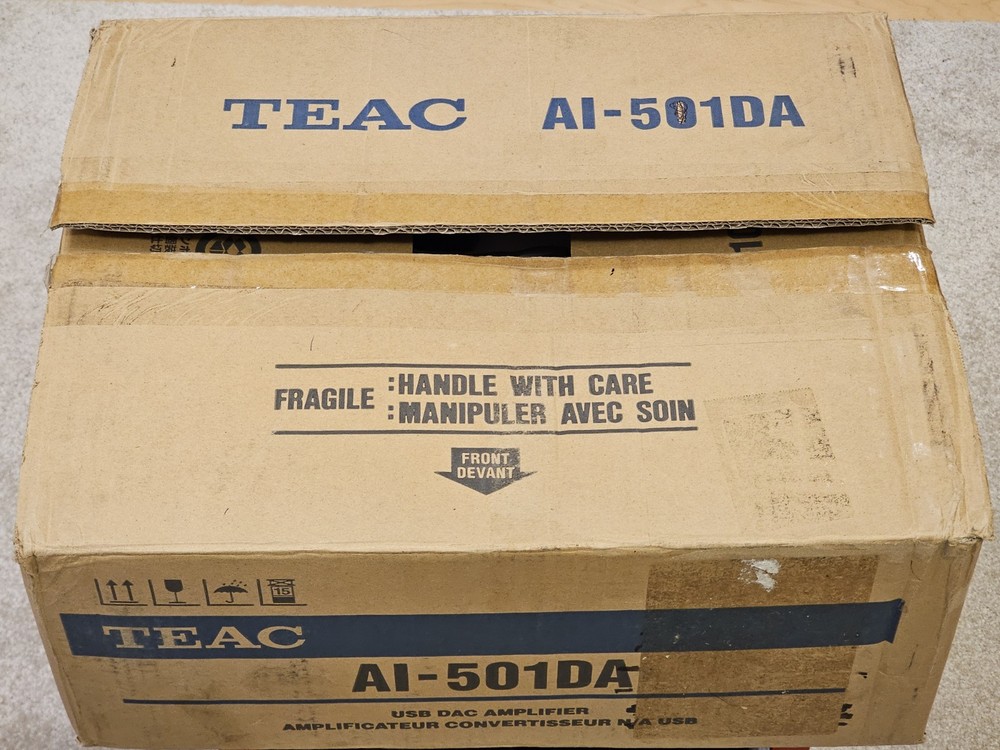 TEAC AI-501 DA USB DAC INTEGRATED AMPLIFIER, Open Box.