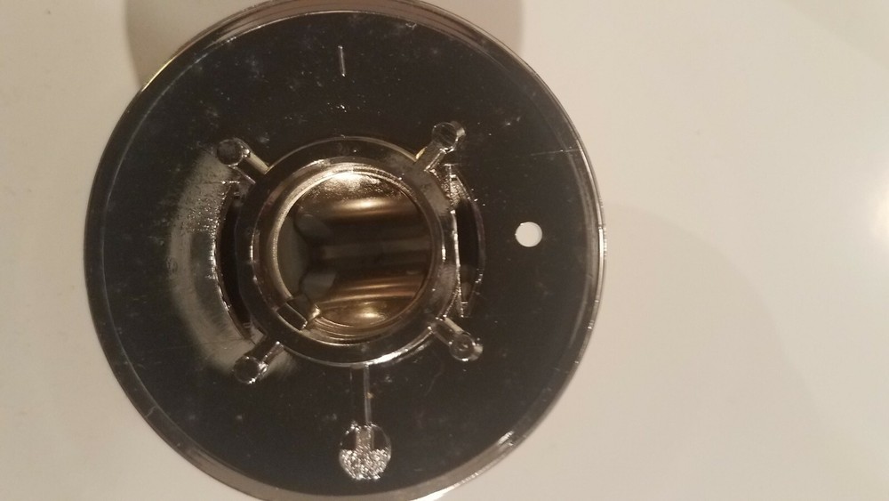 Robertshaw Uni-Line - 4590-502, 4 way chrome universal knobs, New