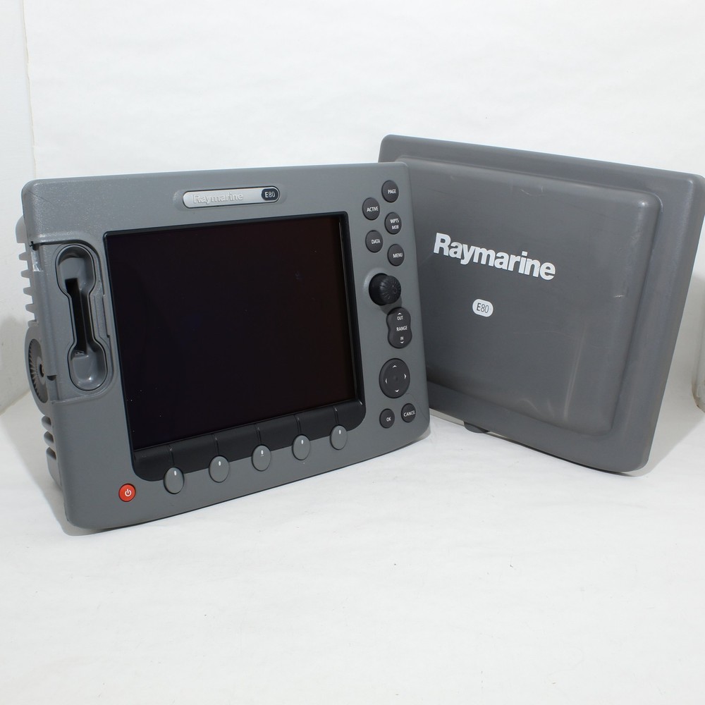 Raymarine E80 Classic 8.4" Marine Chartplotter GPS Radar Multifunction