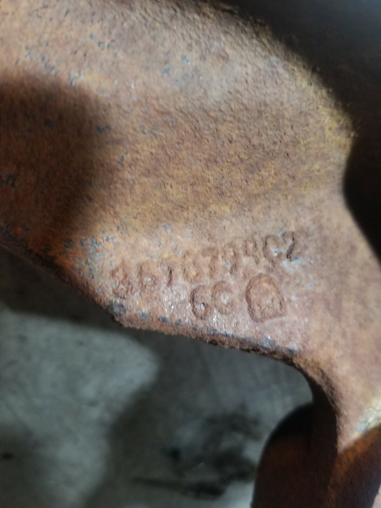 3578794C2 INTERNATIONAL MAXXFORCE ENGINE MOUNT