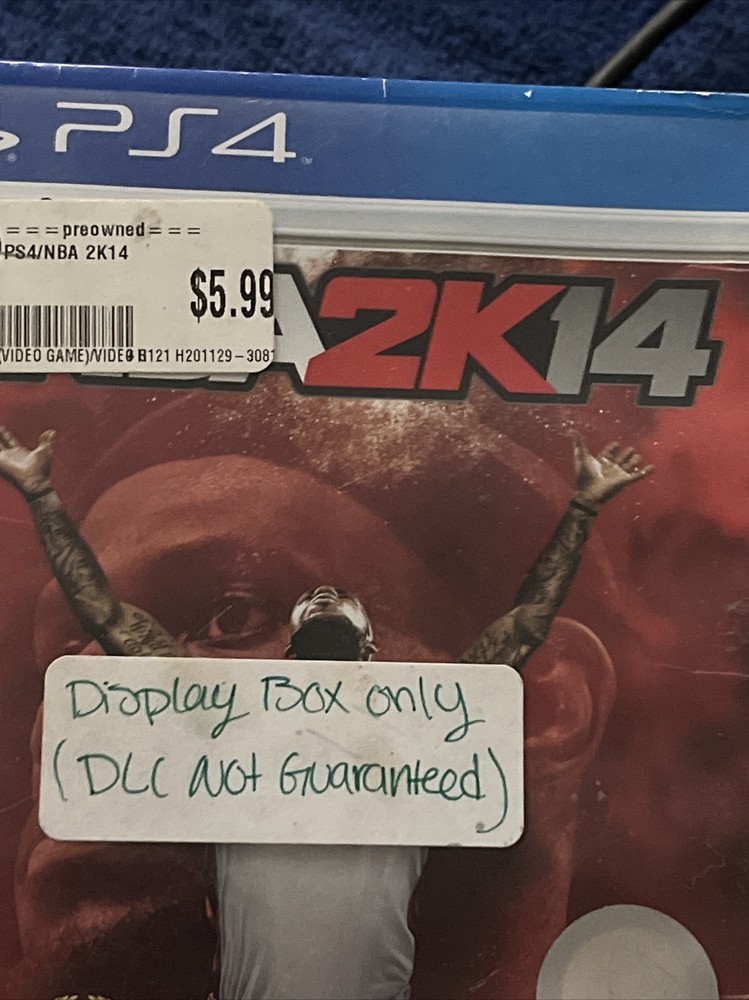 ps4 1tb bundle 2 Controllers All Cords And Multiple Games