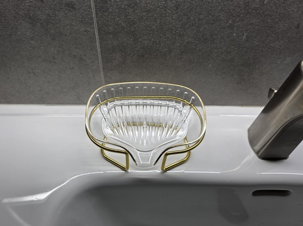Jsbonera. Draining soap dish.