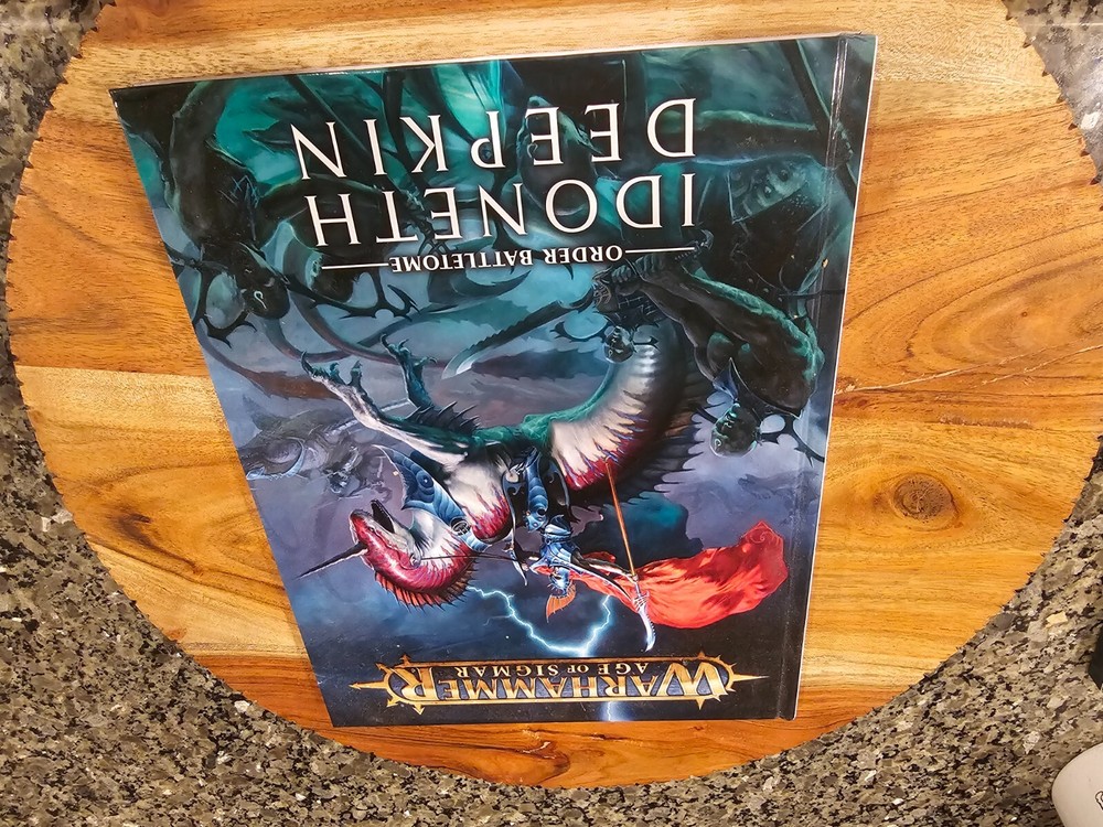 Warhammer 40K - Idoneth Deepkin Battletome - HARDBACK Games Workshop