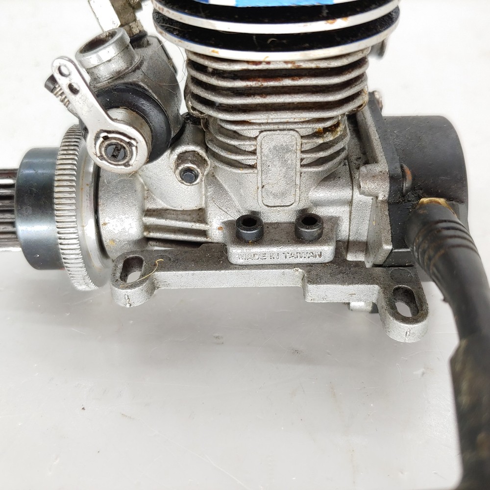 Old Skool Vintage Traxxas 4007 TRX Pro Nitro .15 Engine w/ Pipe & Pull-Start
