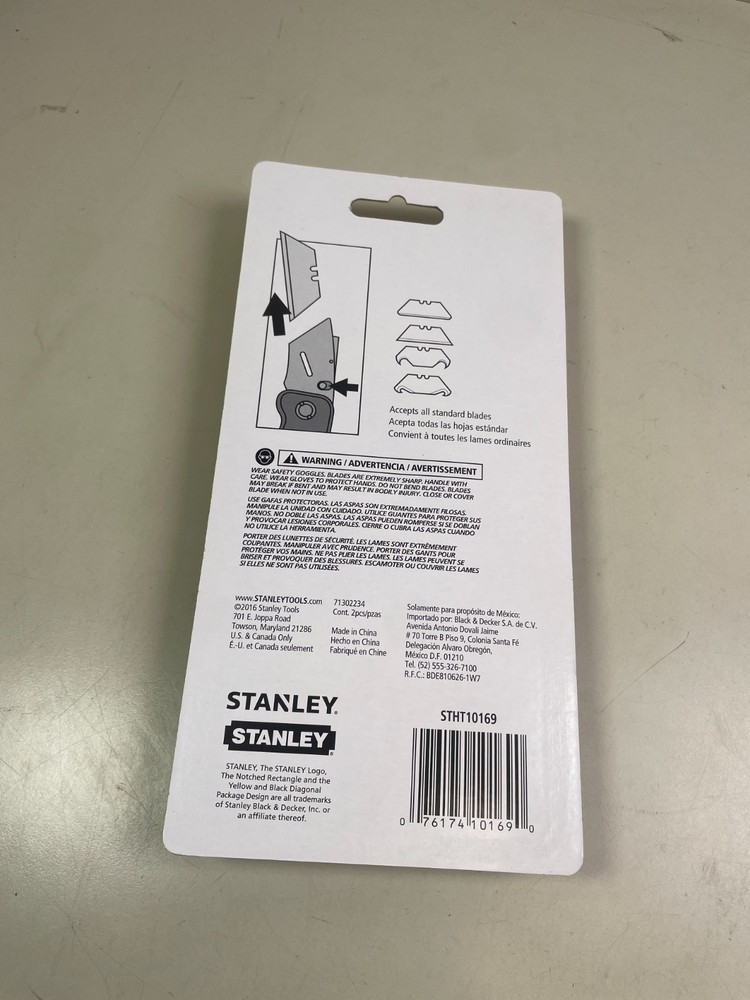 Stanley QuickChange Folding Utility Knife STHT10169