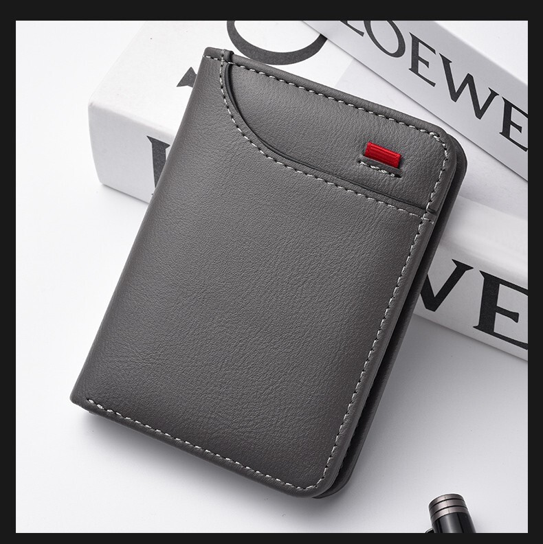 Men's Minimalist Bifold Soft Leather Wallet
