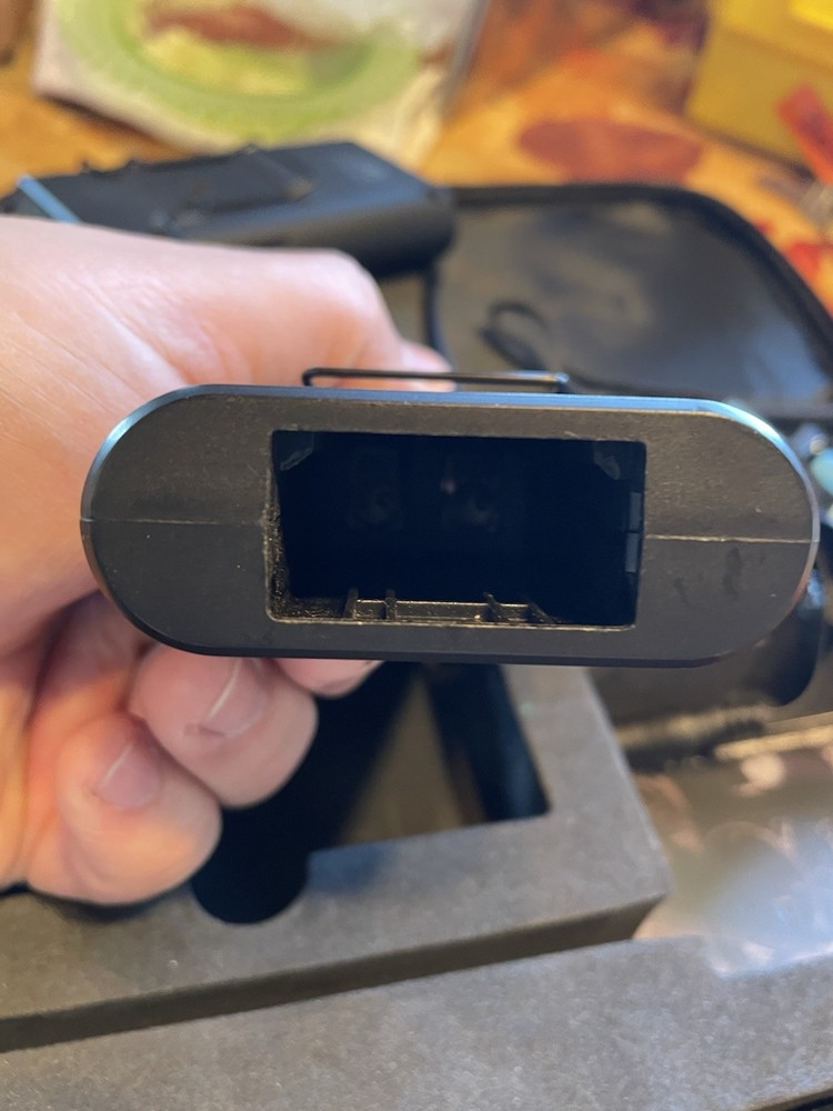 COMICA WM100 UHF WIRELESS MICROPHONE