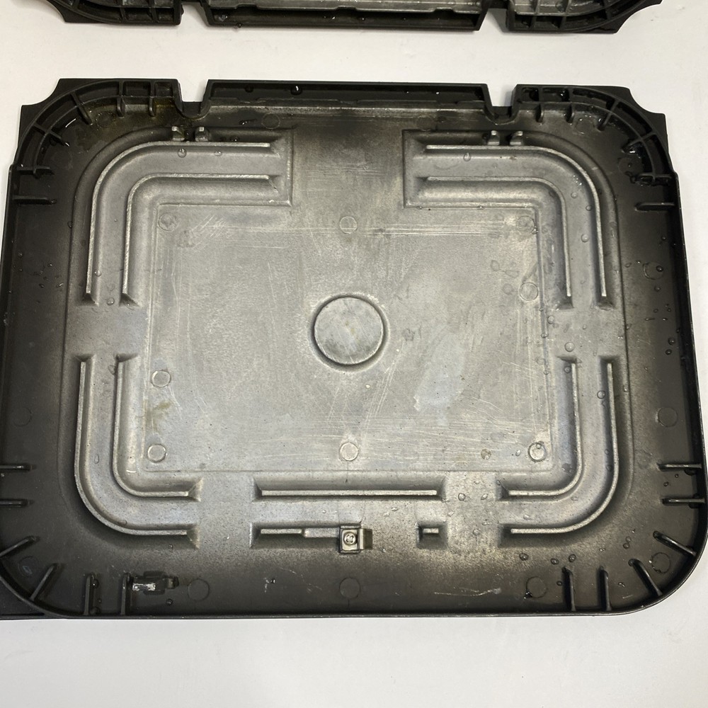 Cuisinart GR-4 Griddler Non Stick Grill Sandwich Maker Upper & Lower Plates