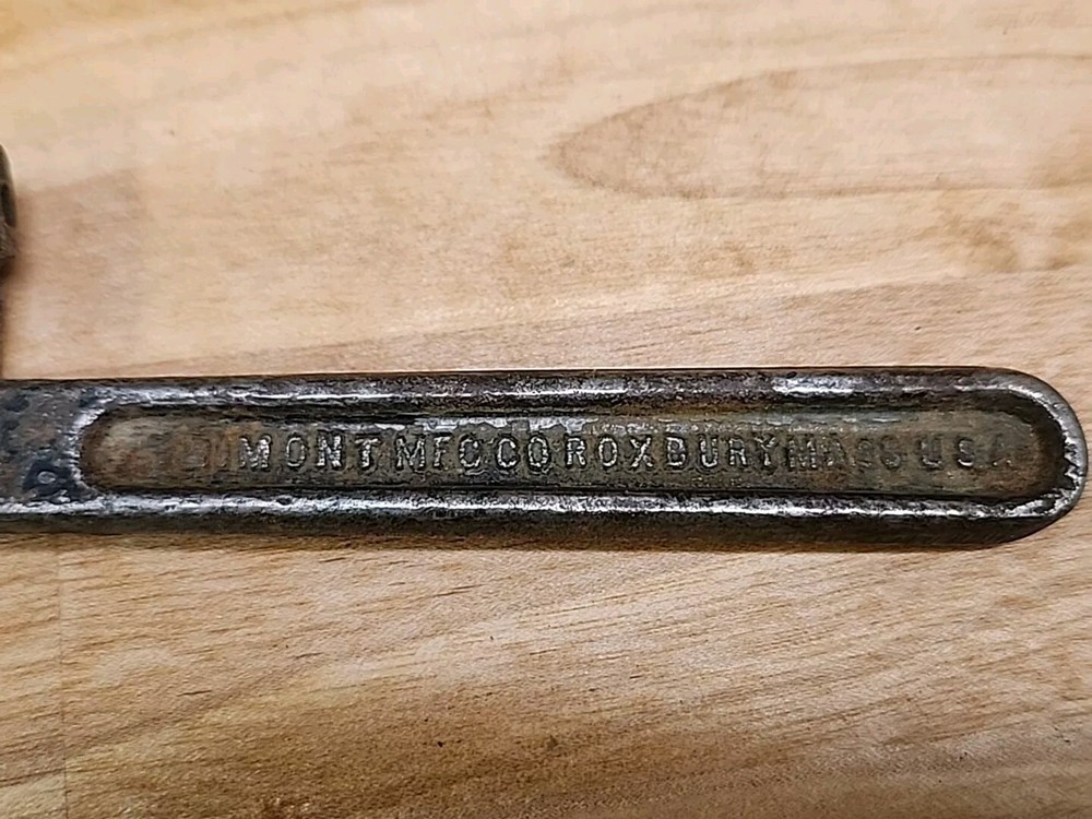 SMALL TRIMO SIZE 6 " ADJUSTABLE PIPE WRENCH - VINTAGE ORIGINAL