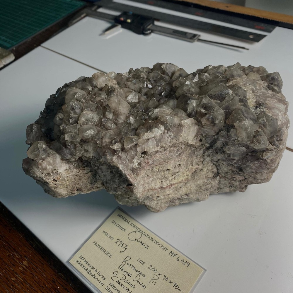 QUARTZ CRYSTAL ASSEMBLAGE - ROSTOWRACK PIT, CORNWALL HEAVY 2937g MF4039