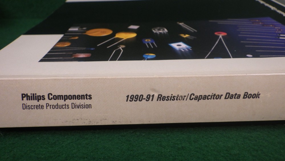 Vintage Electronics Philips 1990-1991 Resistor-Capacitor catalog Data Book