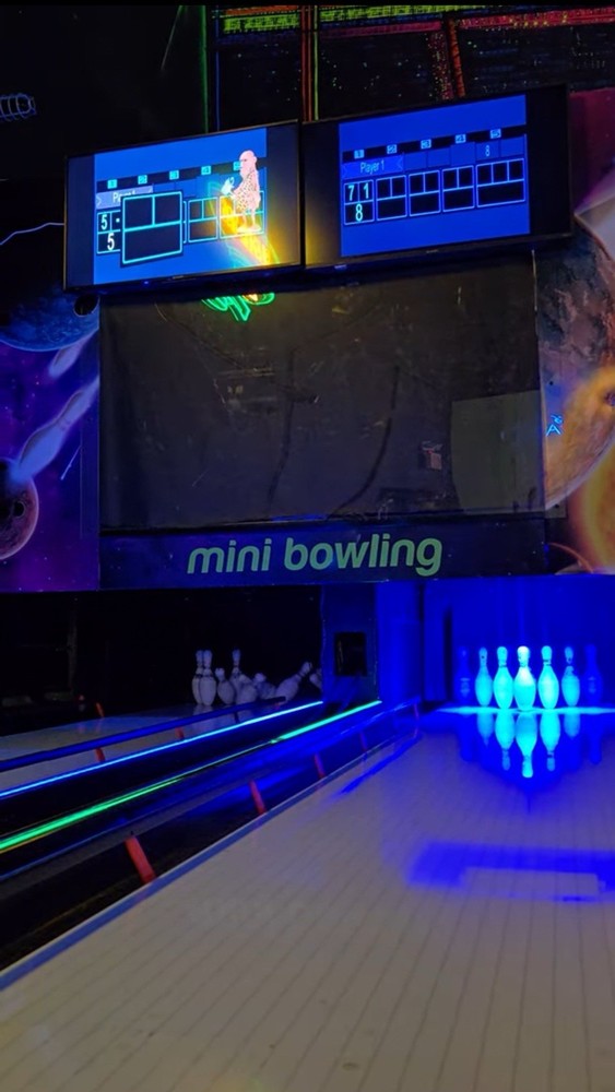 2-Lane Mini Bowling with String Pinsetting System and Media Wall