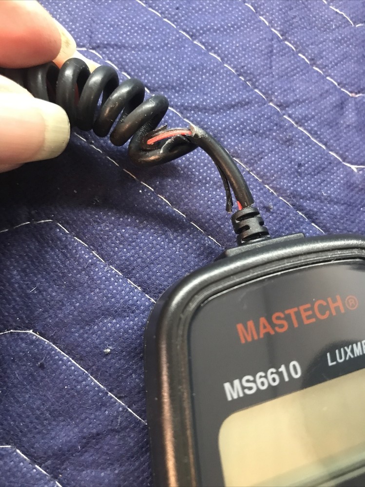 MASTECH MS6610 Lux Light Meter Digital Luxmeter