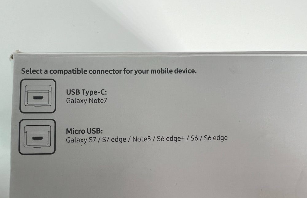 Samsung Gear VR Oculus Headset SM-R323