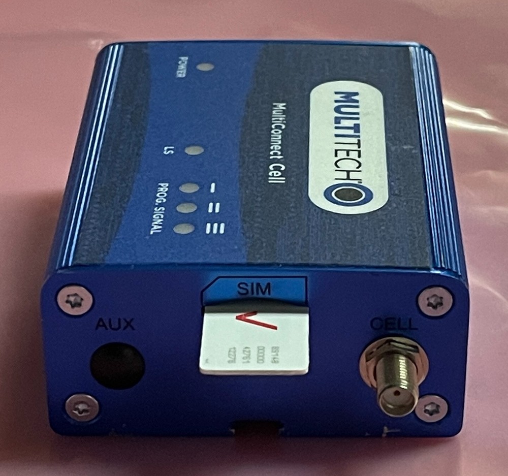 MultiTech MultiConnect Cell 100 Series Radio Modem MultiTech MTC-MVW1-B03 Modem