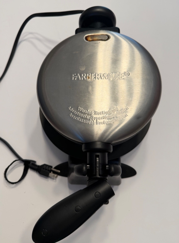 Farberware Stainless Waffle Maker Model 104553