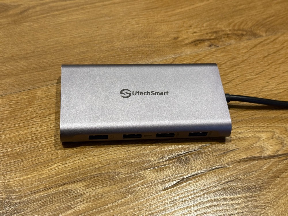 UtechSmart USB Type-C Hub Pro Model UCN 3270 Tested Works Excellent