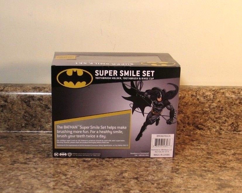Batman Bathroom Smile Set Toothbrush Holder Cup NEW