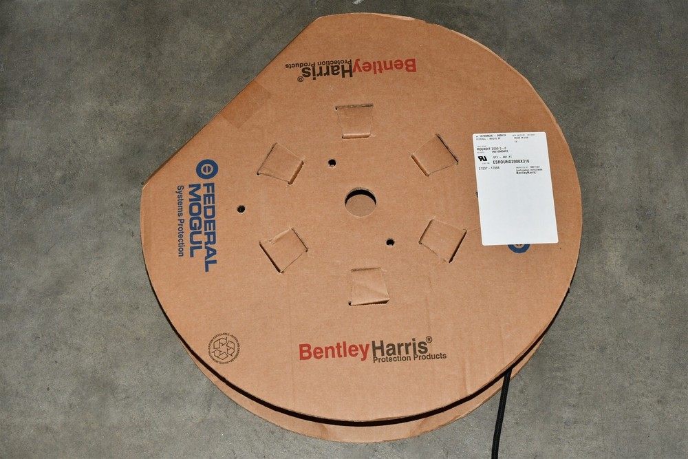 492FT BentlyHarris Roundit 2000 5-0 Woven Blend Polyester Self-Wrapping Sleeven
