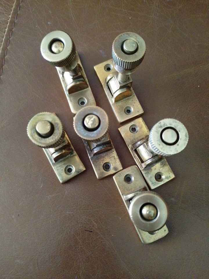 Vintage Solid Brass Sash Window Twist Lock Latch £12@ Spring Loaded with Screws