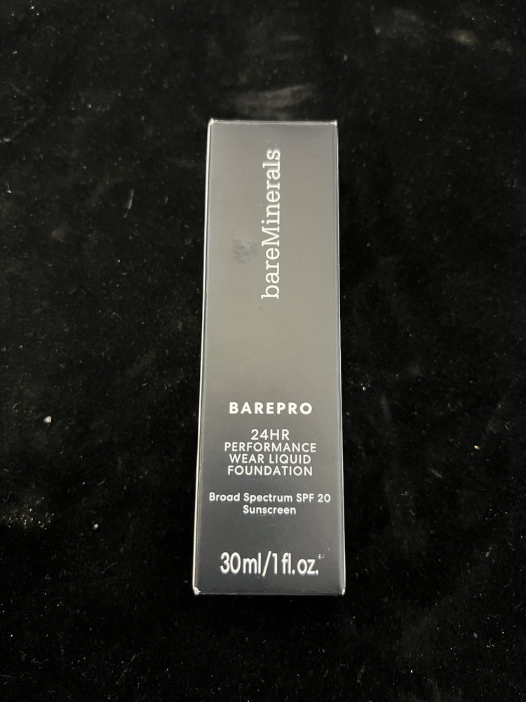 BareMinerals BarePro Performance Wear Liquid Foundation, 1 oz. Sable 21 SPF20