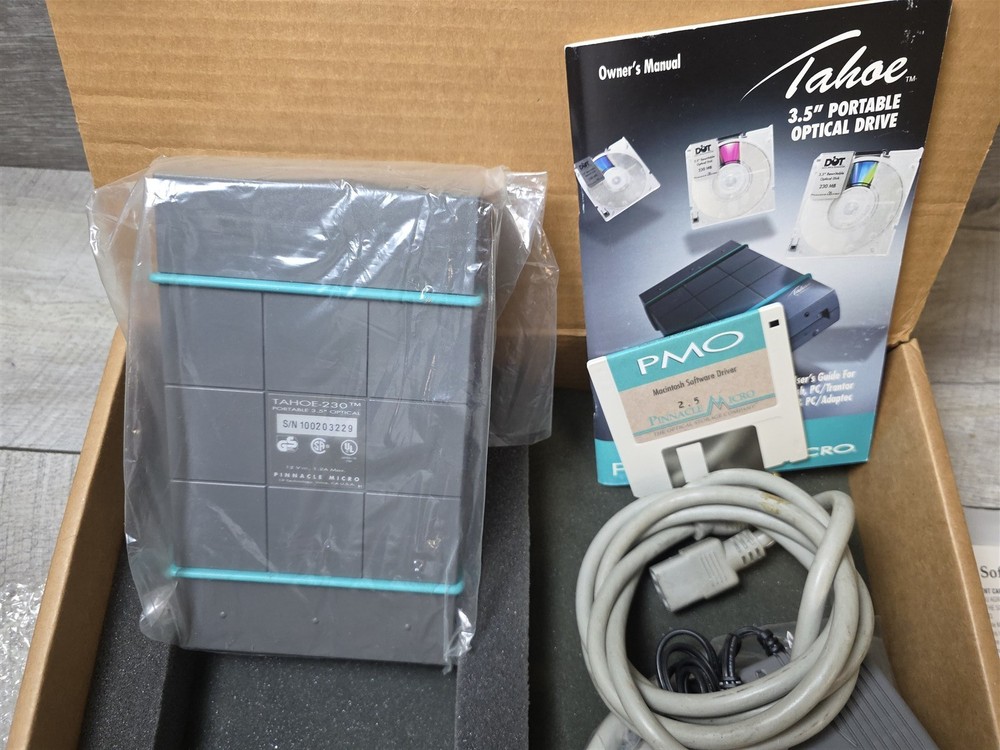 Pinnacle Micro Tahoe-230 Optical Drive - Untested