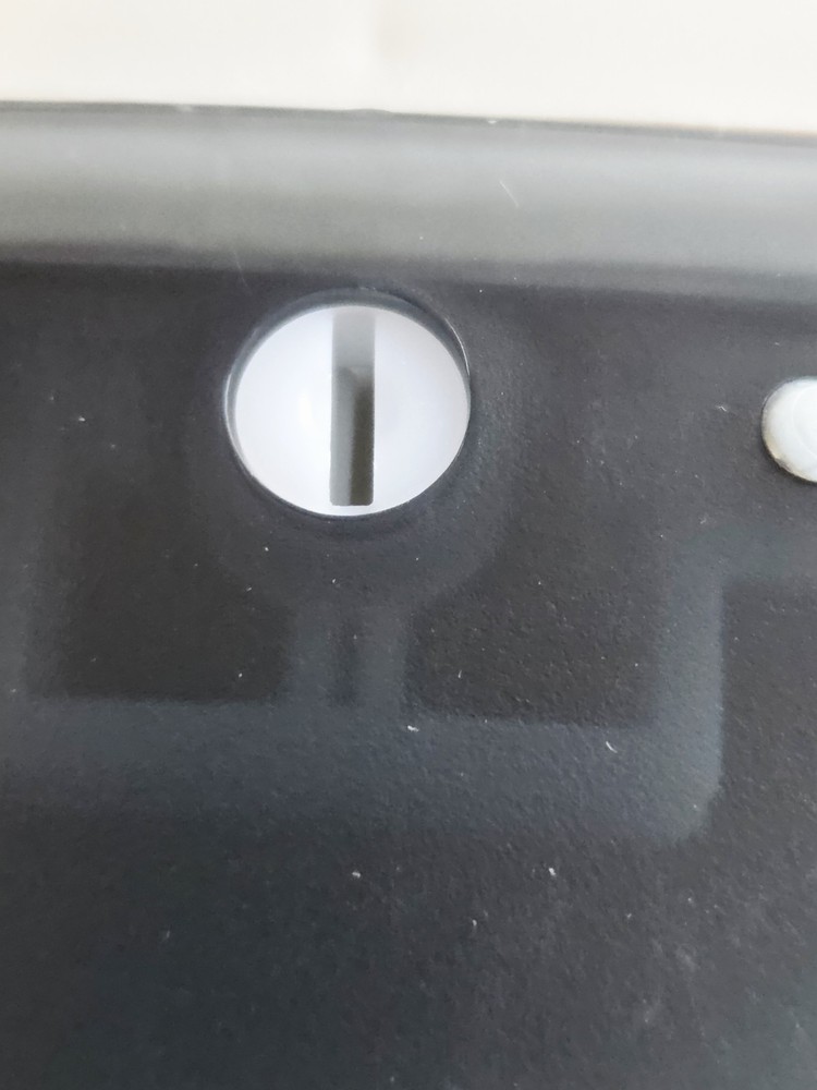 TD0255 – Self-Adjusting Centerpull Towel Dispenser