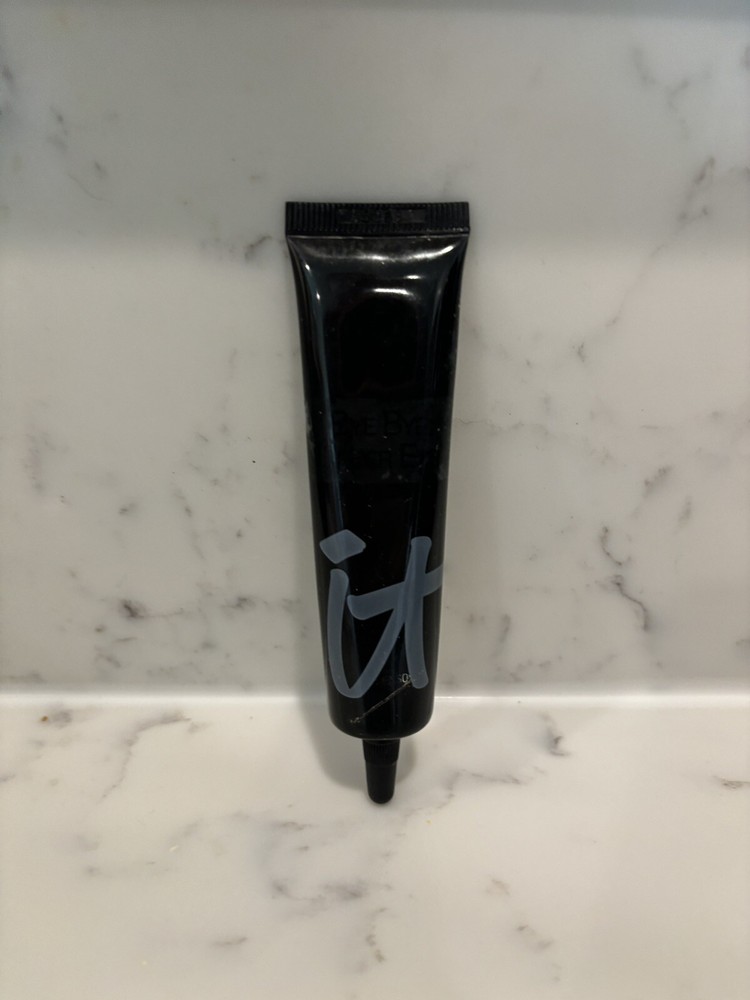 IT COSMETICS BYE BYE UNDER EYE CONCEALER NEUTRAL MEDIUM 1 oz *SCUFFED