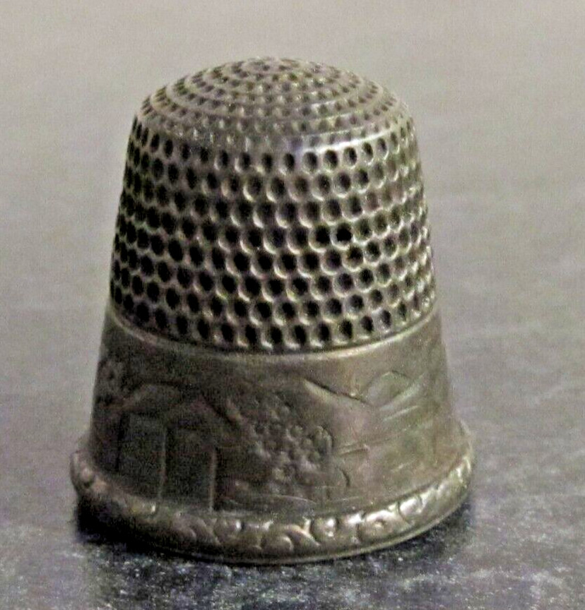 Victorian Simon Brothers Sterling Silver Hand Etched Thimble Size 11 Engraved