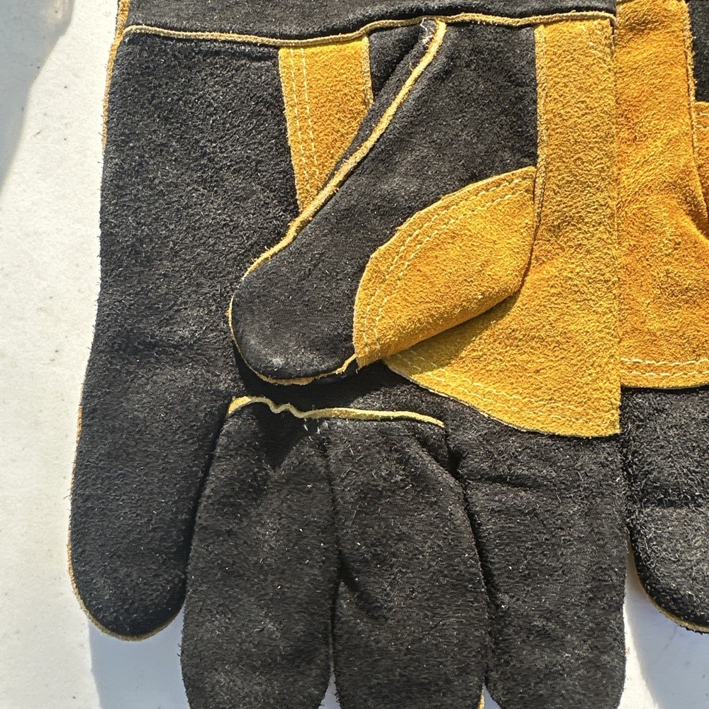 Caiman One Size Welding Gloves Model# 1449