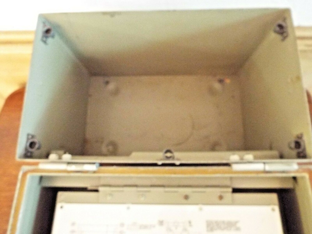 PL7630453GI Range Calibrator Set Storage Box with Instructions