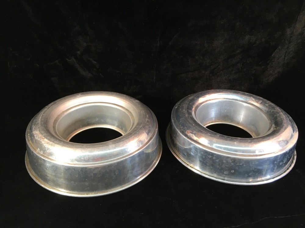 Vintage 2 Jello Molds Cake Pans
