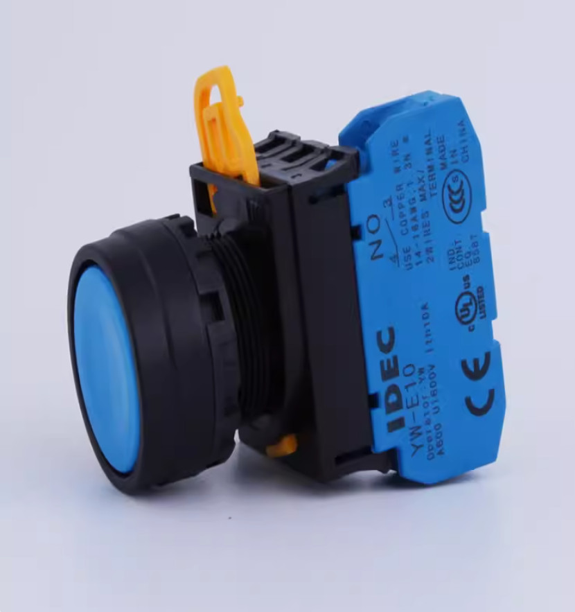 1PC New IDEC Push button switch YW1B-M1E12B 1NO2NC black #LL