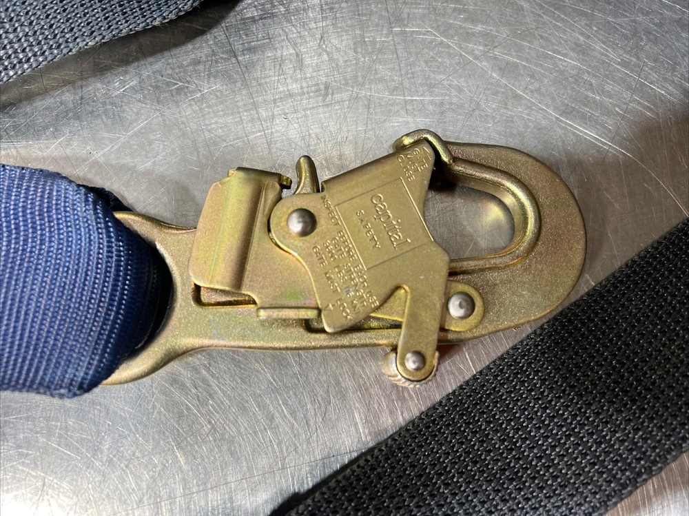 DBI SALA 1231254 4’ Web Lanyard Nos Surplus