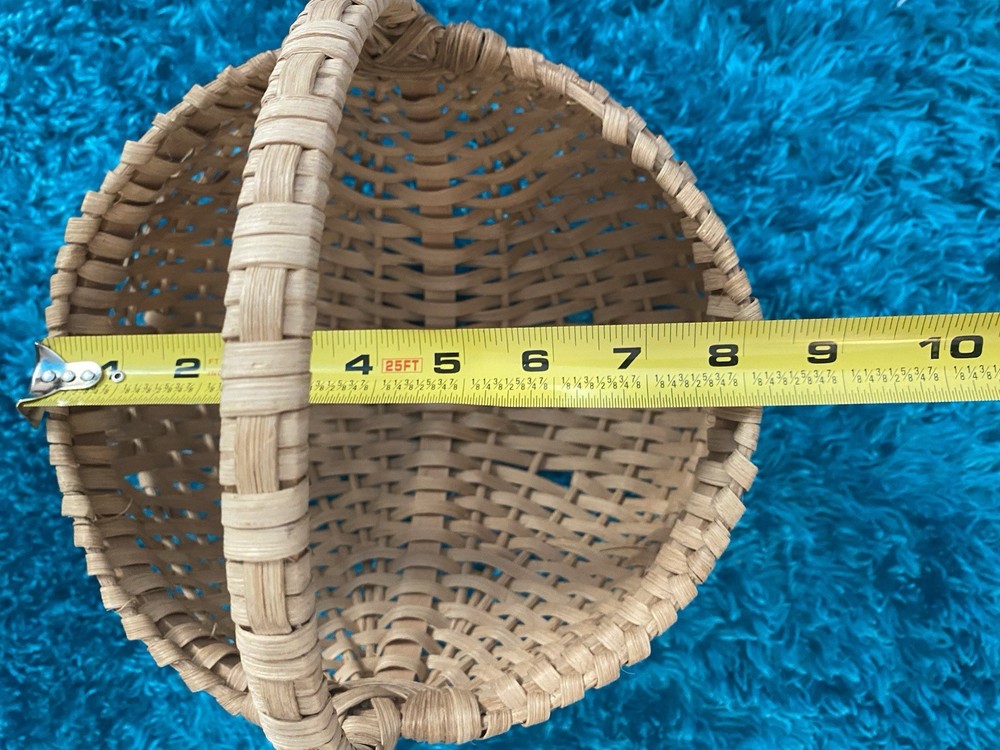 Vintage, Handmade basket with handle