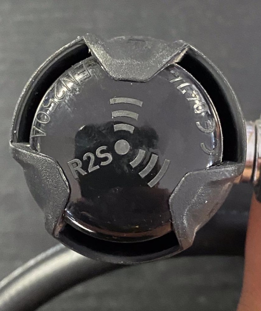 MARES ROVER R2S REGULATOR YOKE-PREOWNED.