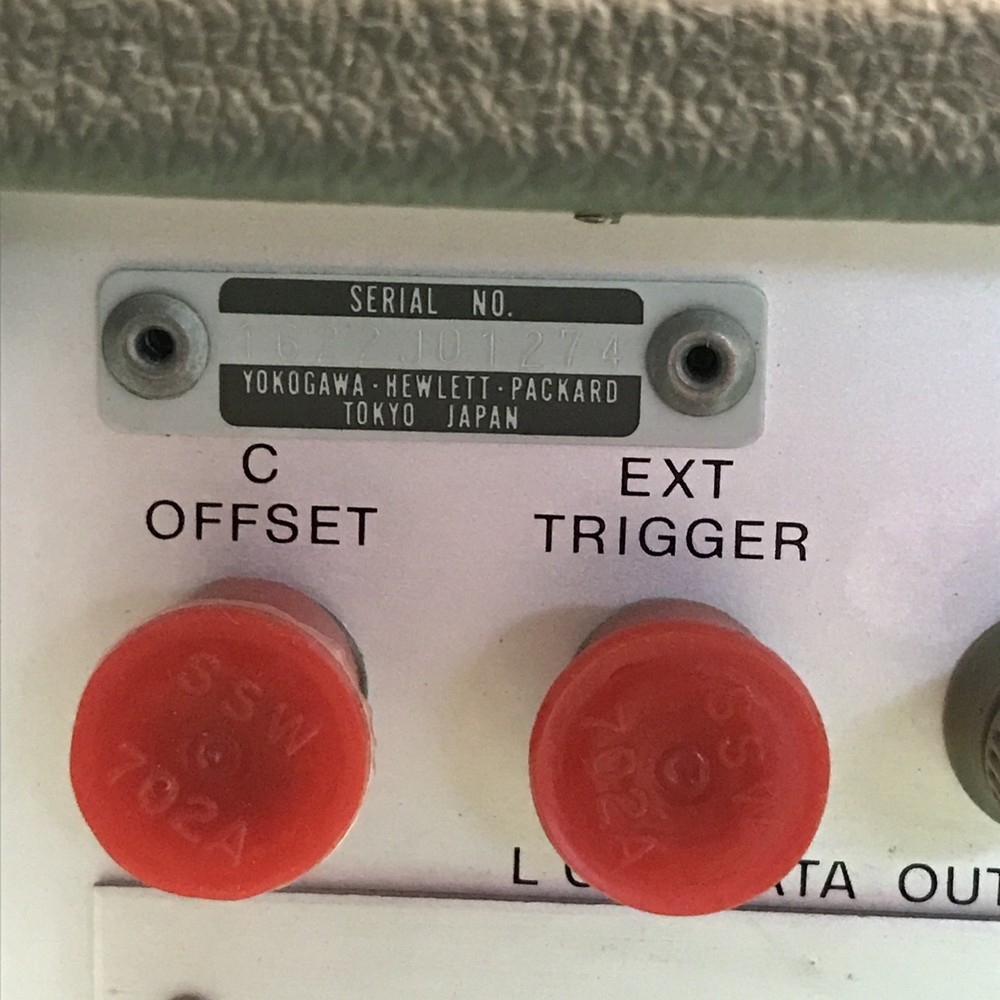 HP 4261A Digital LCR Meter laboratory