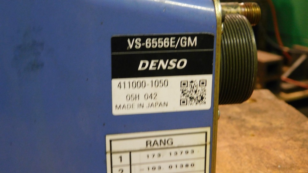 Denso VS-6556E/GM 6-axis Robot arm - With Controller