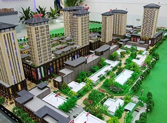 Diverse 32pc Model Trees Set - Perfect for Train and Architectural Scenery