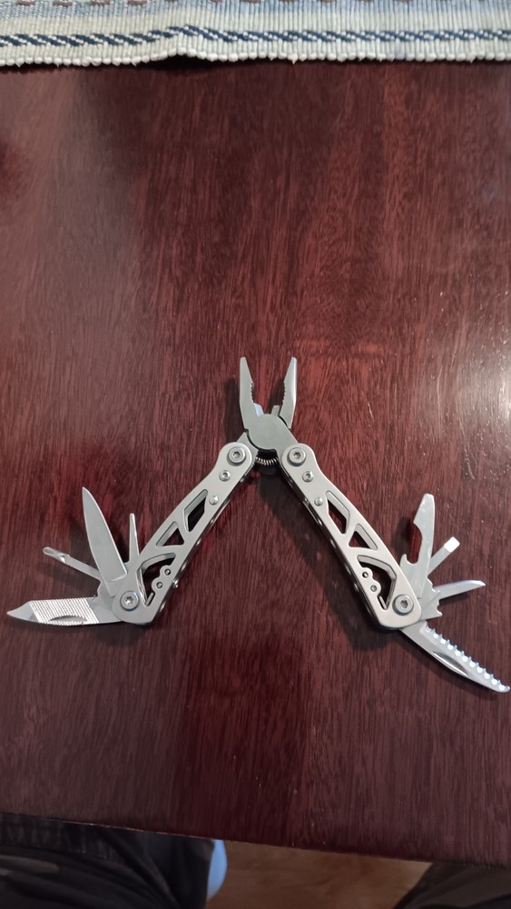 MINI MULTI TOOLS (CAMPING, EDC, JUST IN CASE.)