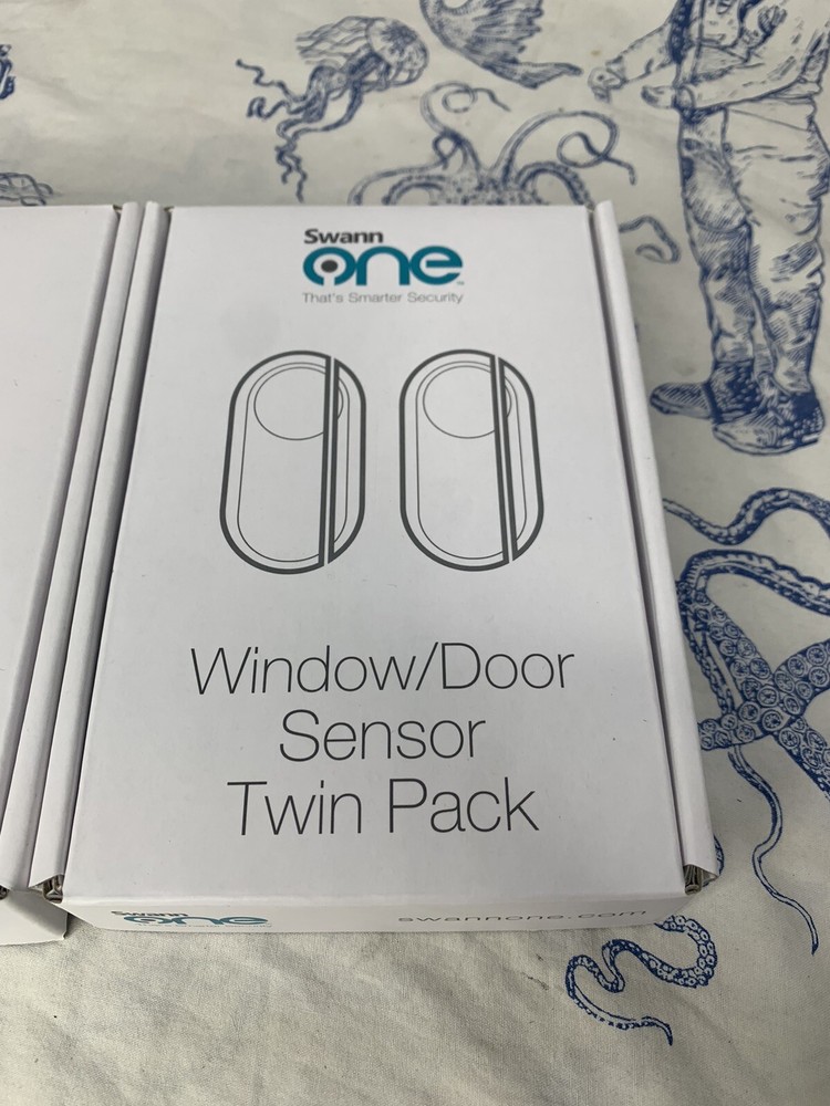 Swann One Motion Sensor And Window Door Sensor Lot, New (D2)