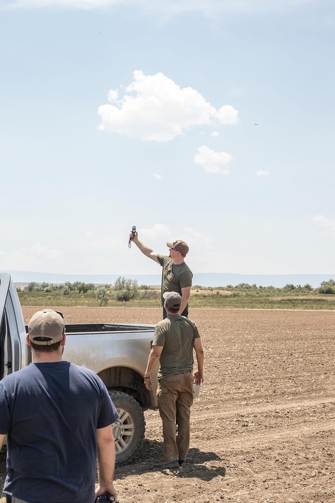 Wind Wizard II Compact Wind Meter - Accurate Readings for Hunters & Shooters