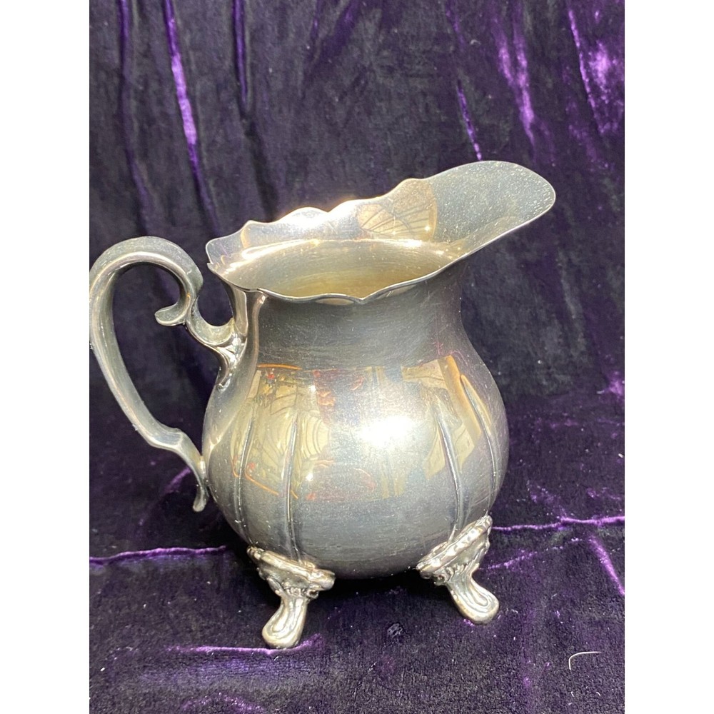 Vintage Pitgrira Silver Plated Footed Creamer