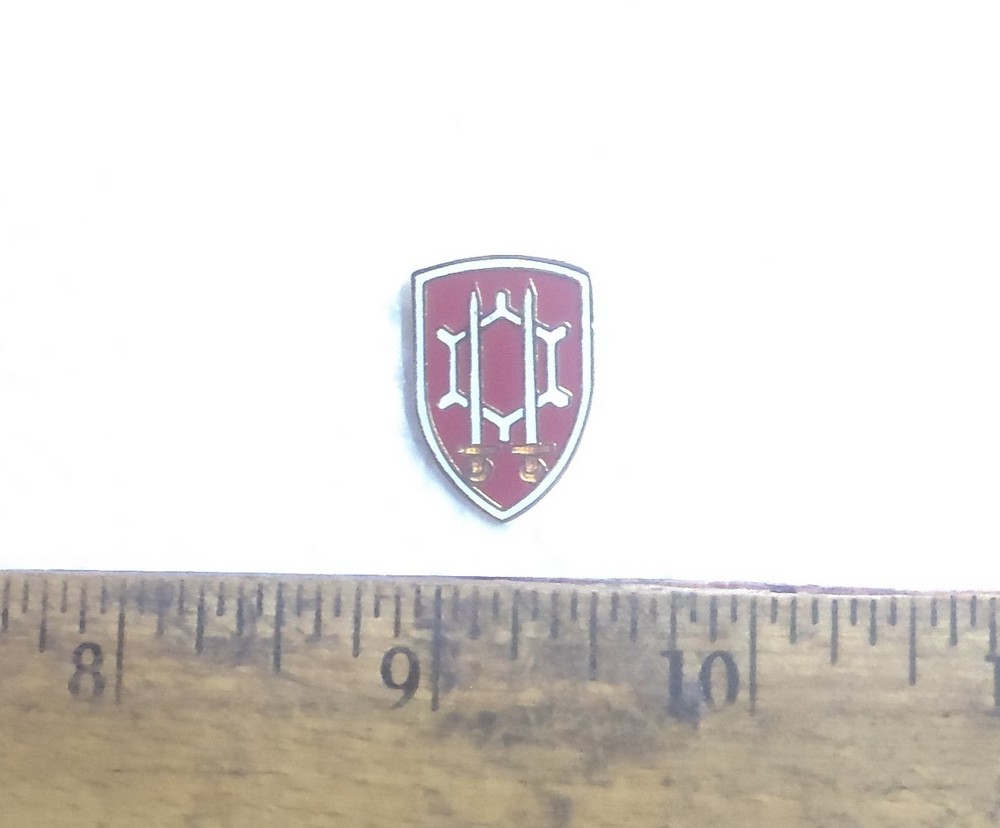 US Army - Engineers Command Vietnam Pin