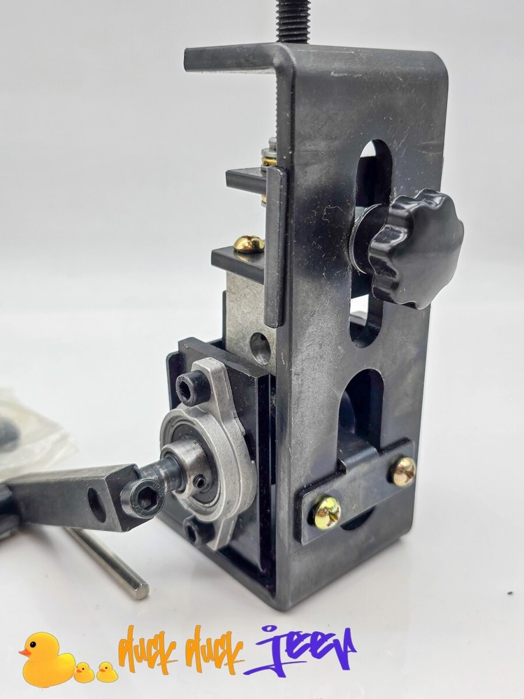 Manual Wire Stripper Peeler Waste Cable Wire Stripping Peeling Machine