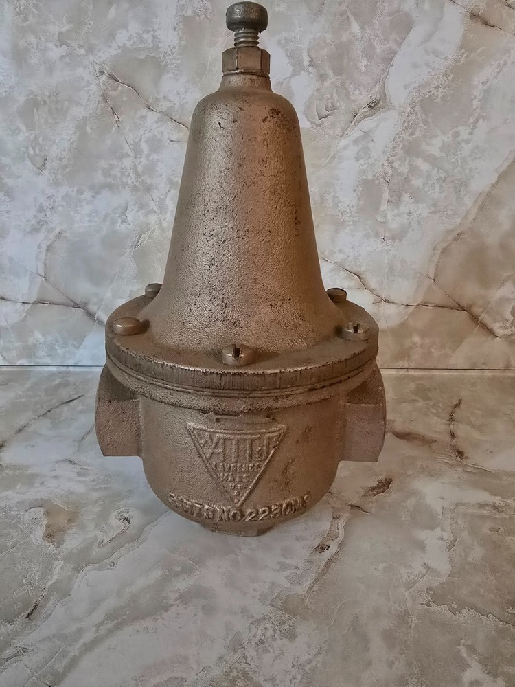 Watts 223 Water Pressure Reducing Valve 1 1/4”
