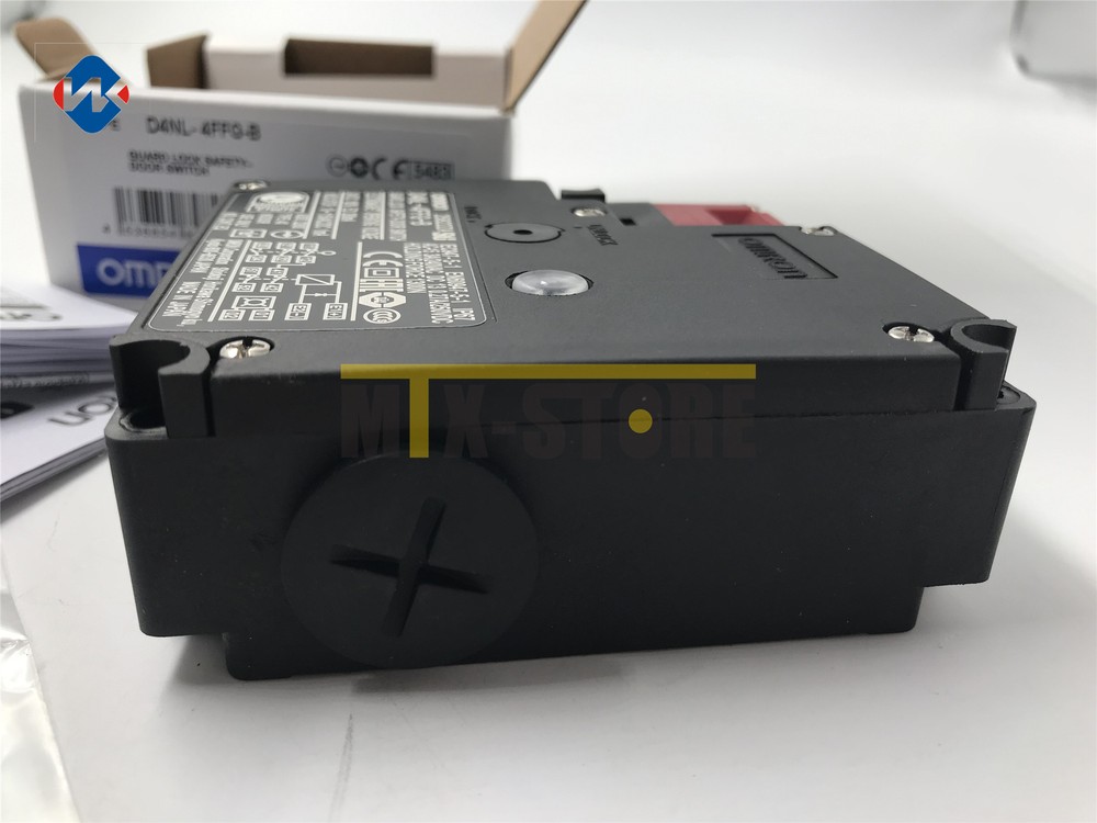 1PCS NEW BRAND OMRON D4NL-4FFG-B